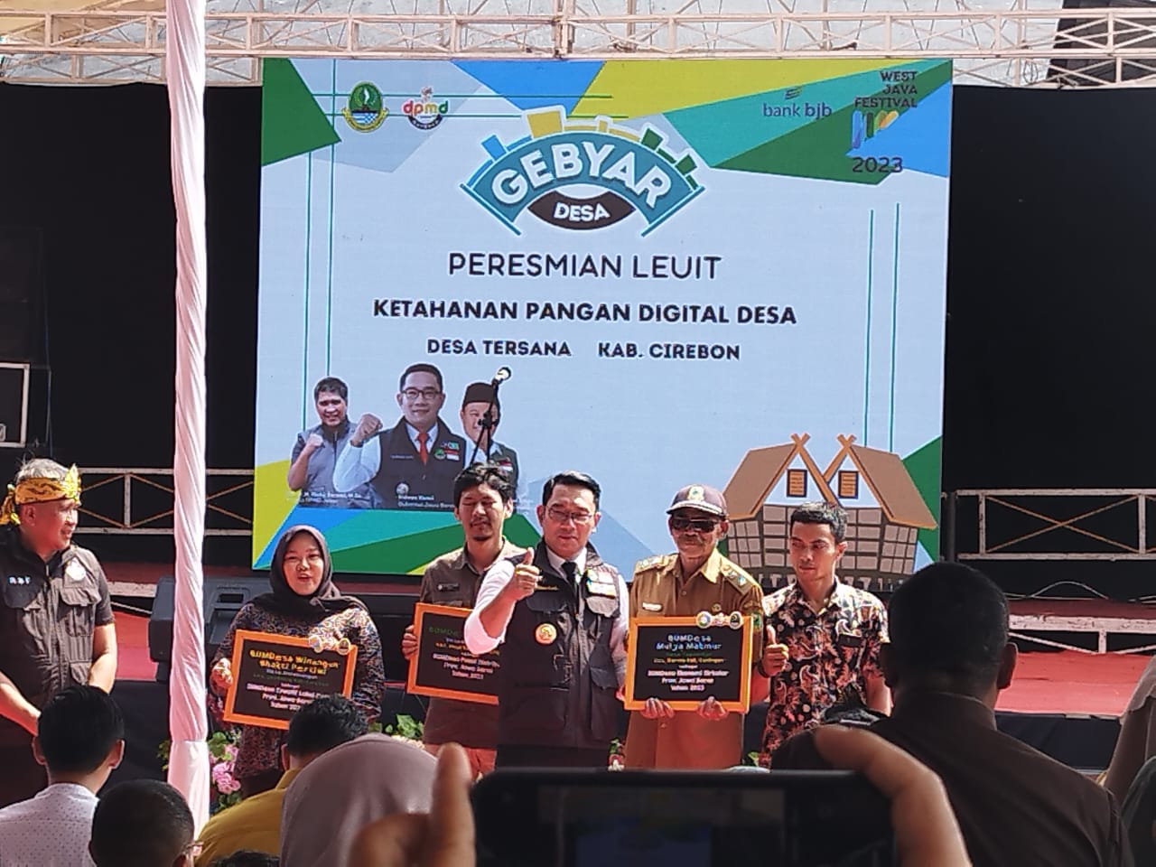 Penghargaan Bumdes Mulya Makmur