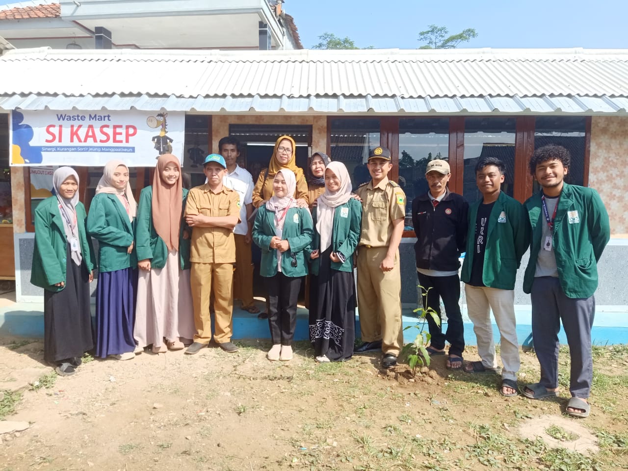 Kunjungan BAPPEDA Kuningan ke Desa Tugumulya